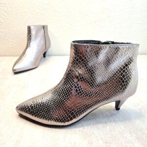 Torrid Silver Snake Print Ankle Boots 7.5W